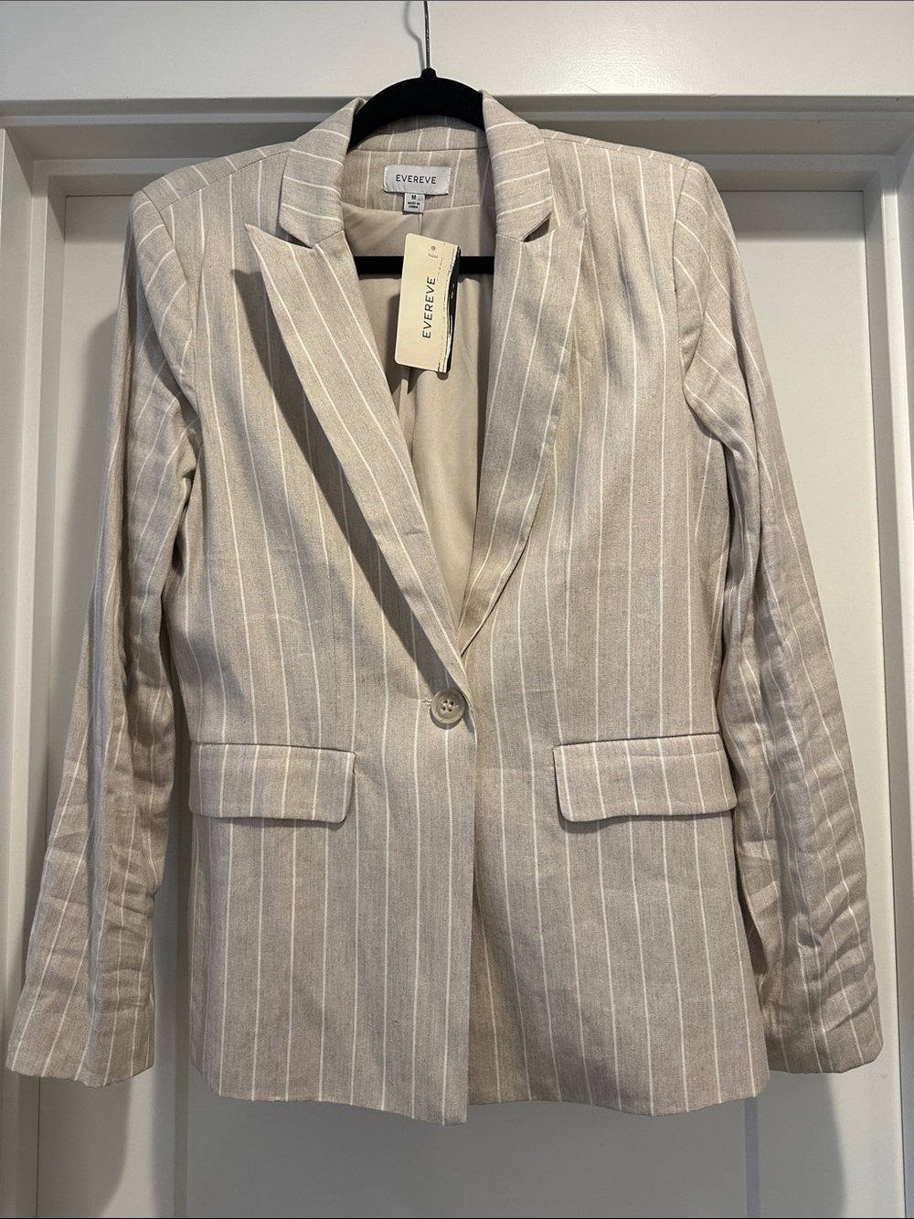 Evereve Beige Pinstripe Single-Button Blazer
